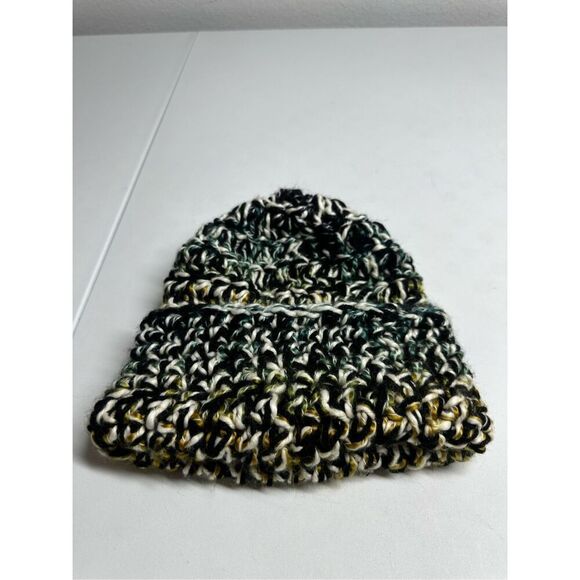Kids Unisex Handmade Beanie Hat Wool Blend One Size Black White - Picture 1 of 5